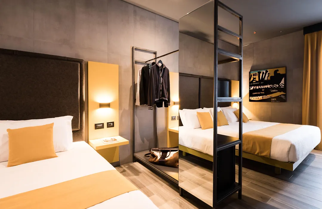 J24 Hotel Milano-1